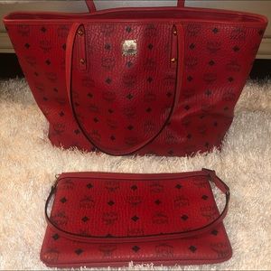 Authentic MCM Medium Top ZIP Shopper Leather Tote